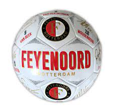 Alles over Voetbalclub Feyenoord: Geschiedenis, Team en Stadion De Kuip